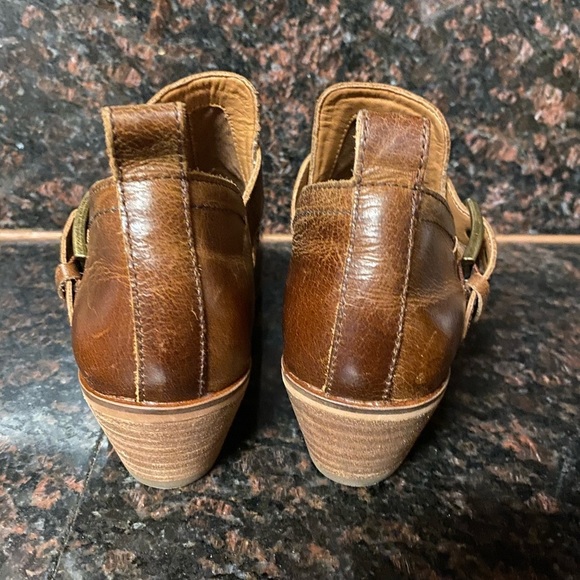 FRYE & CO. Rubie Moto Ankle Booties - Pointed Toe Brown Leather size 9 - Picture 4 of 10